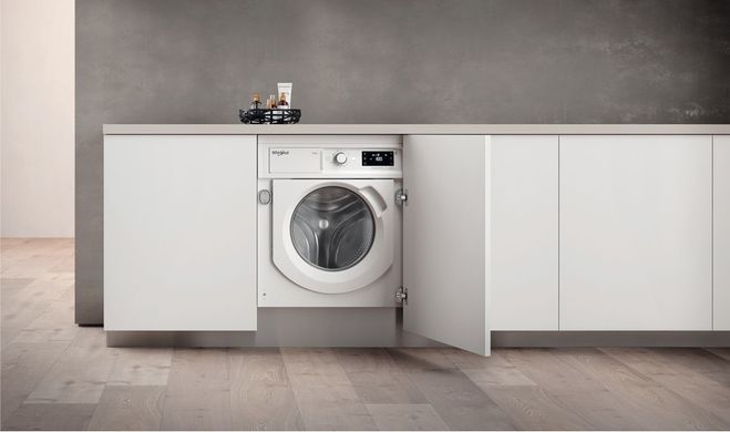 Вбудована пральна машина Whirlpool WDWG961484EU