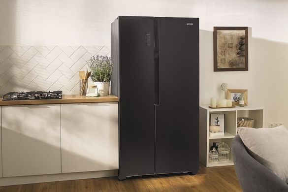 Холодильник Gorenje NRS918EMB